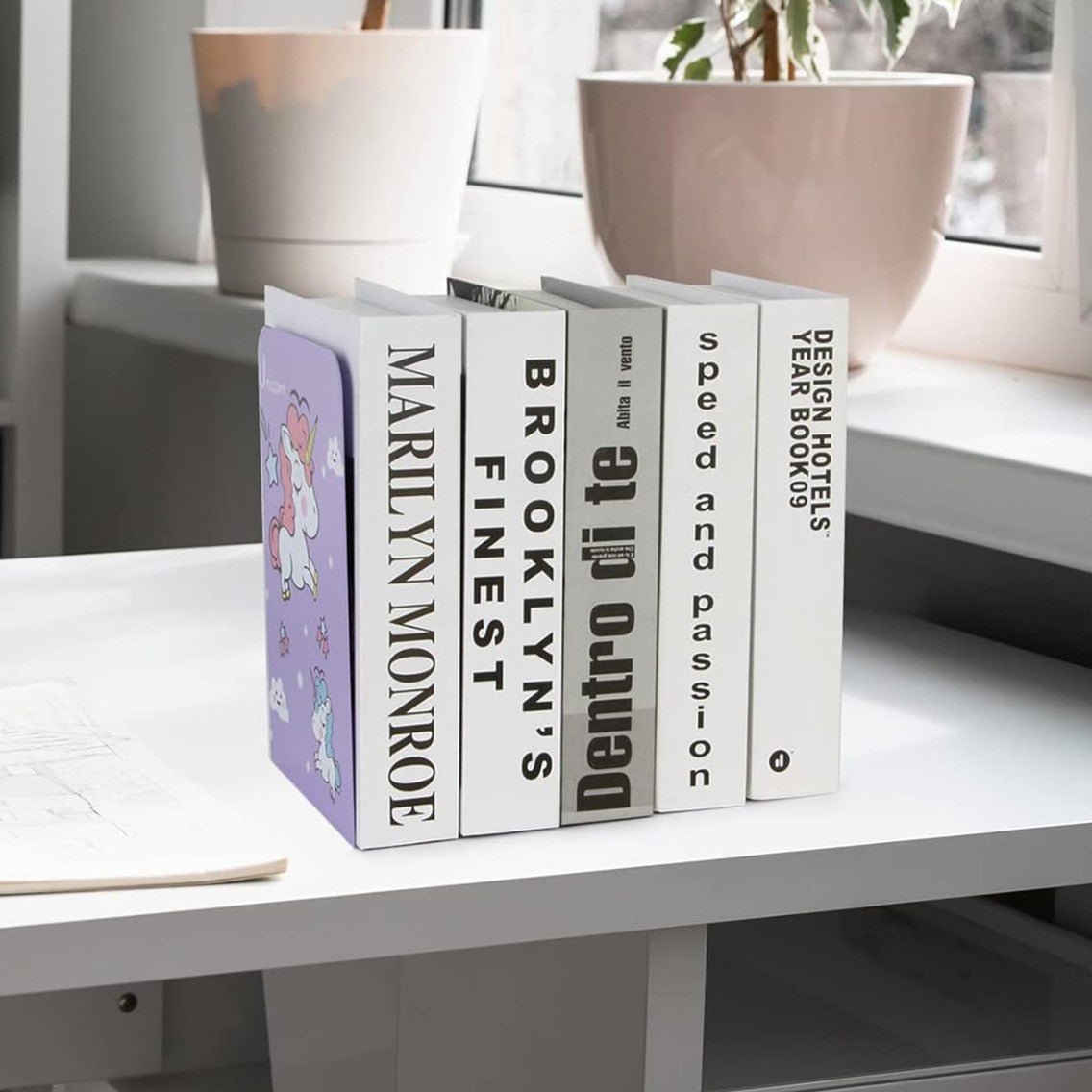 Unicorn Bookends - oddpod