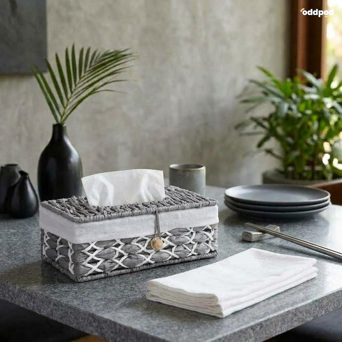 Intera Paper Thread Tissue Holder