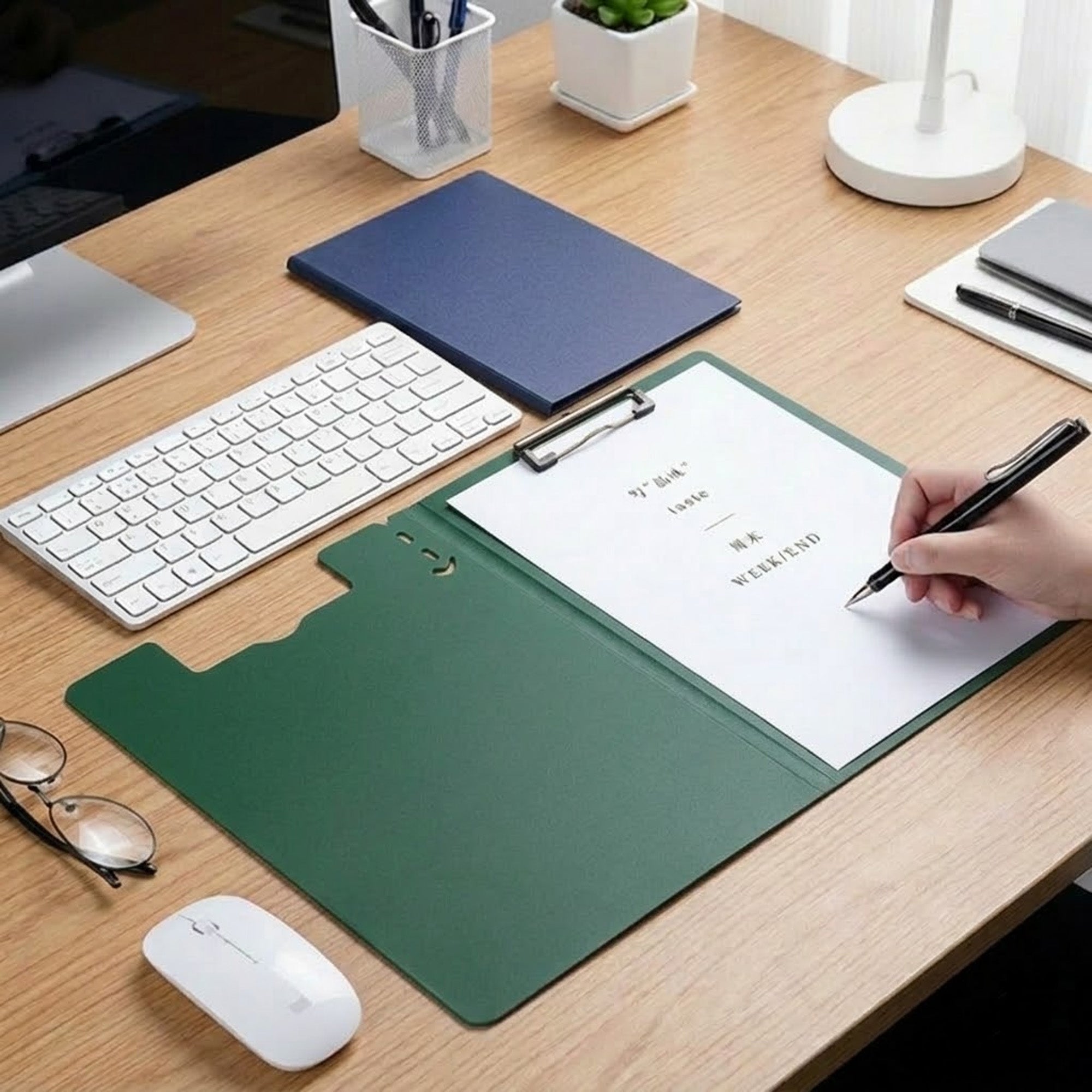 Secure Folding Clipboard - Vertical