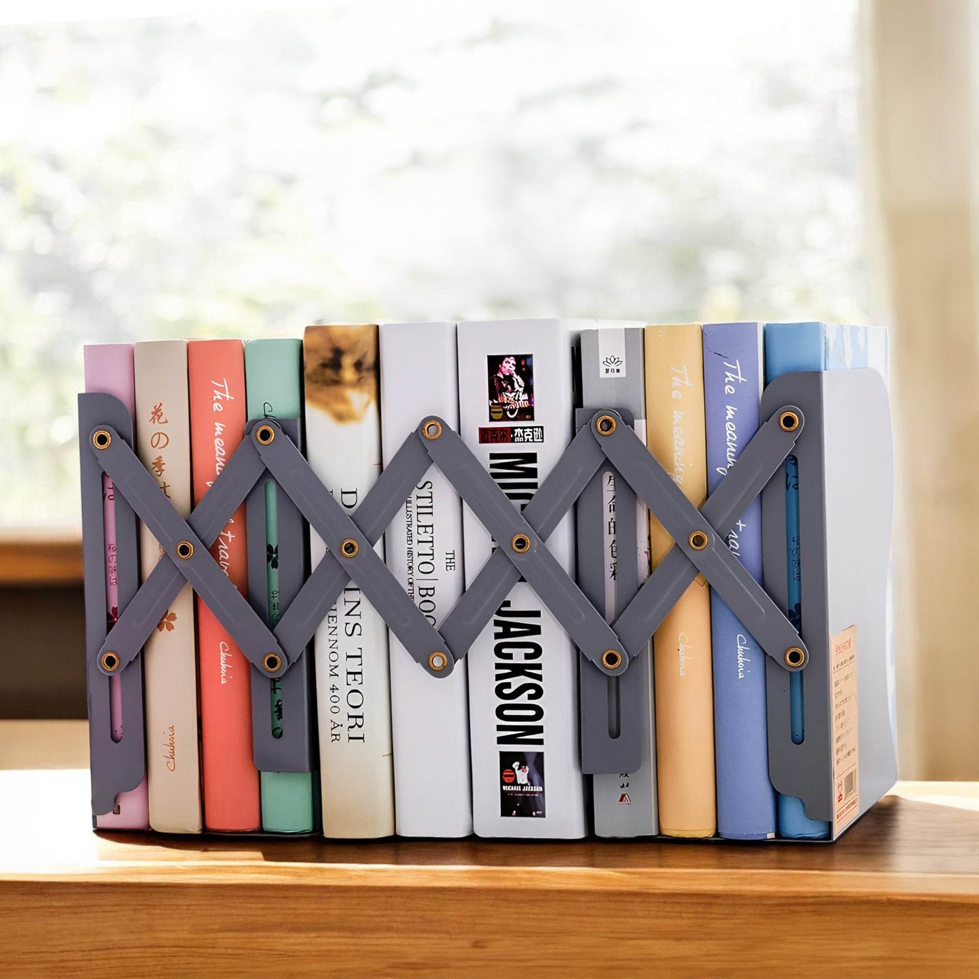 Expandable Bookend - Simplex