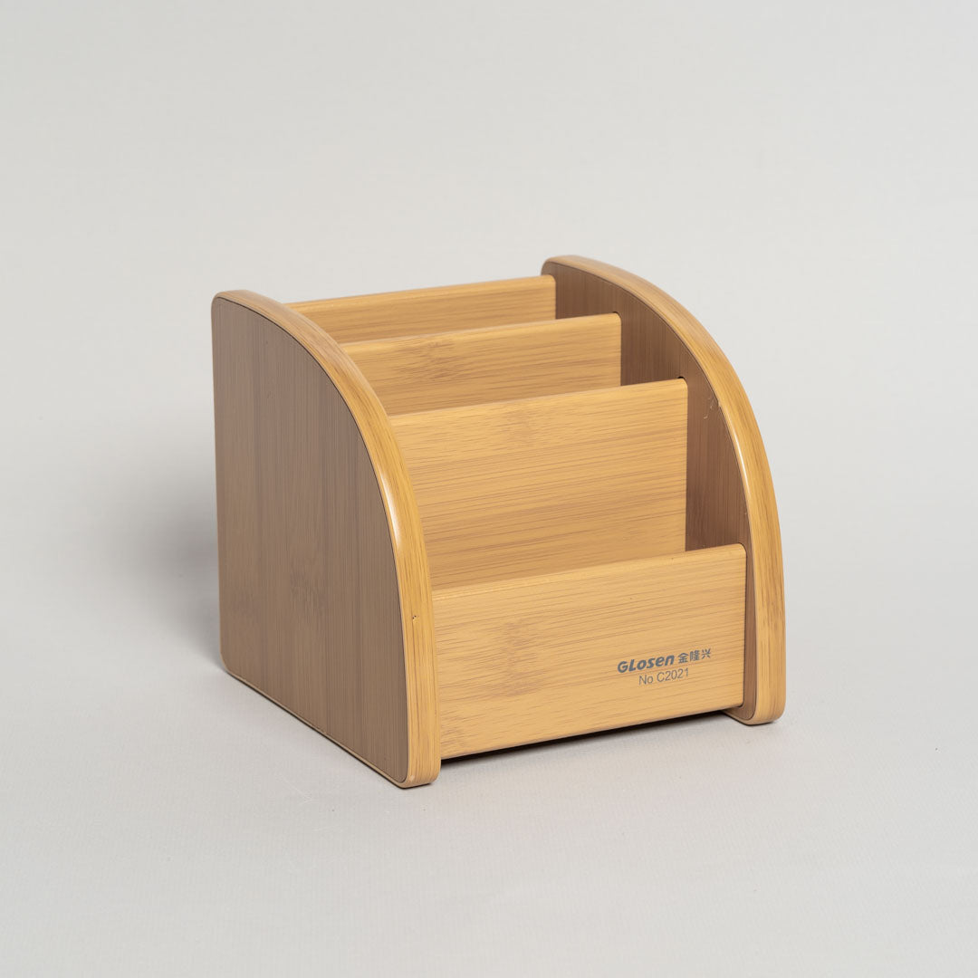 Compact Wooden Pen Stand