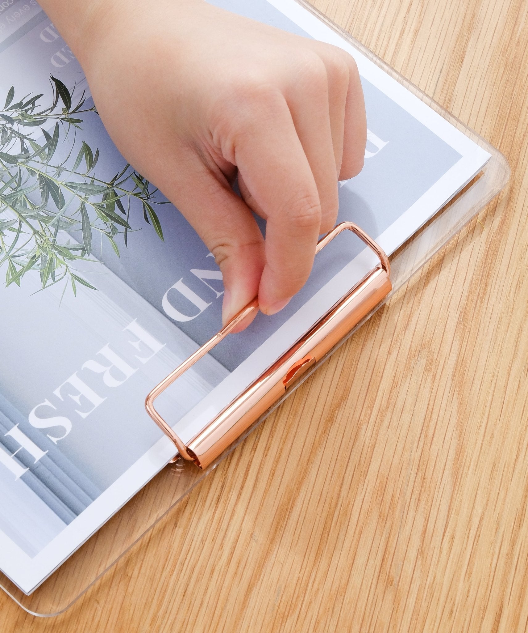 Transparent Clipboard - oddpod