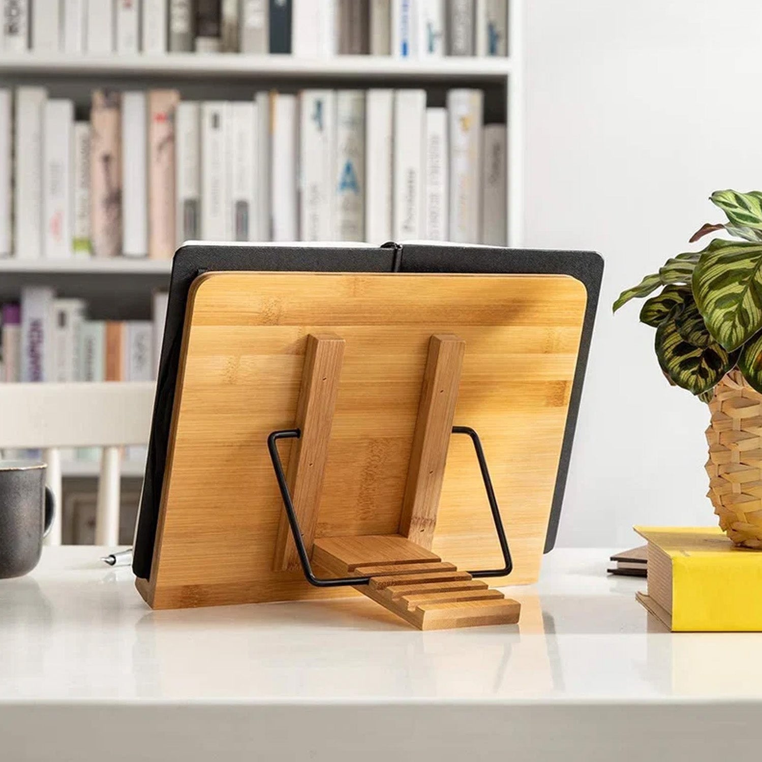 Bamboo Book Stand - oddpod