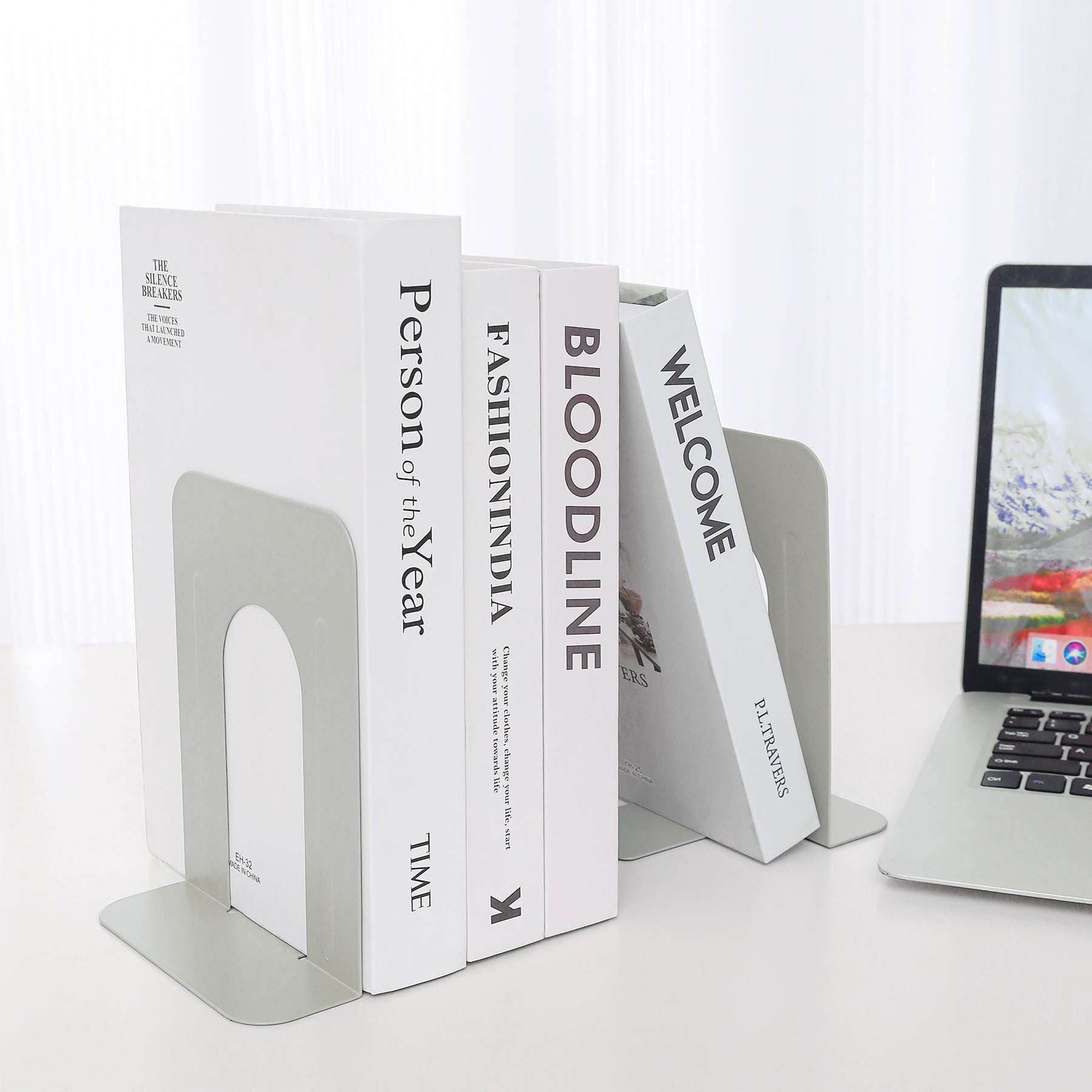 Peblo Metallic Bookends