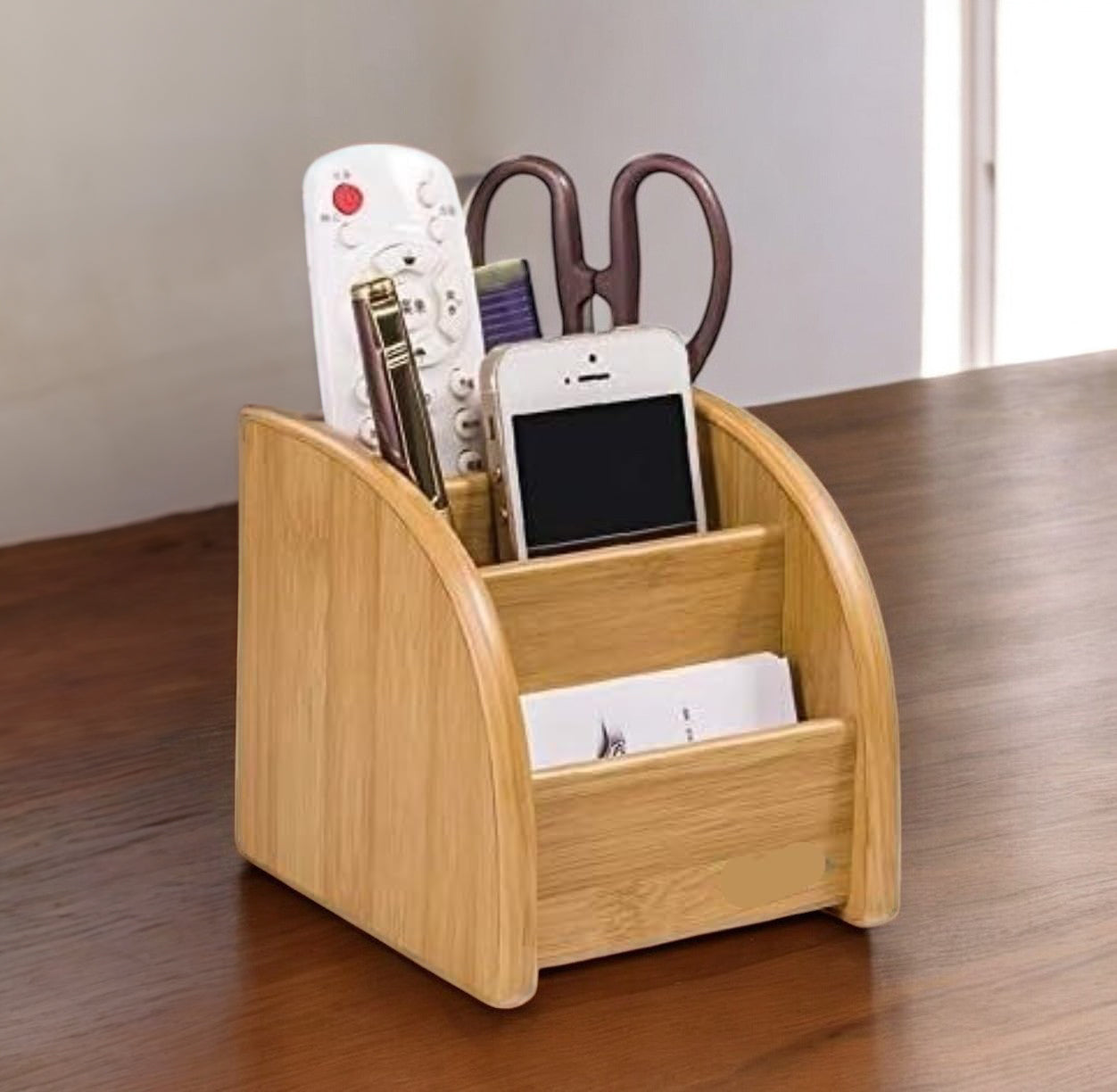 Compact Wooden Pen Stand