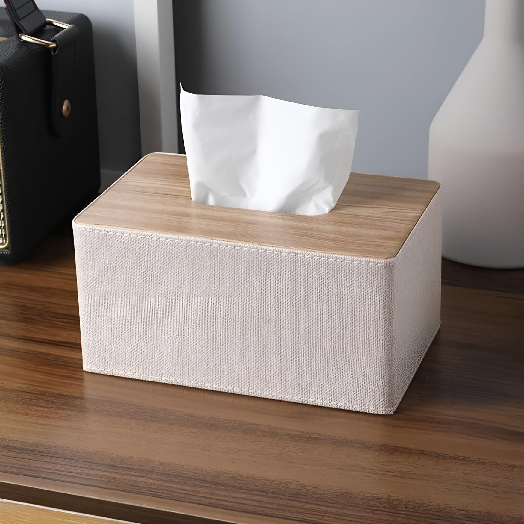 Lush Tissue Holder - Small