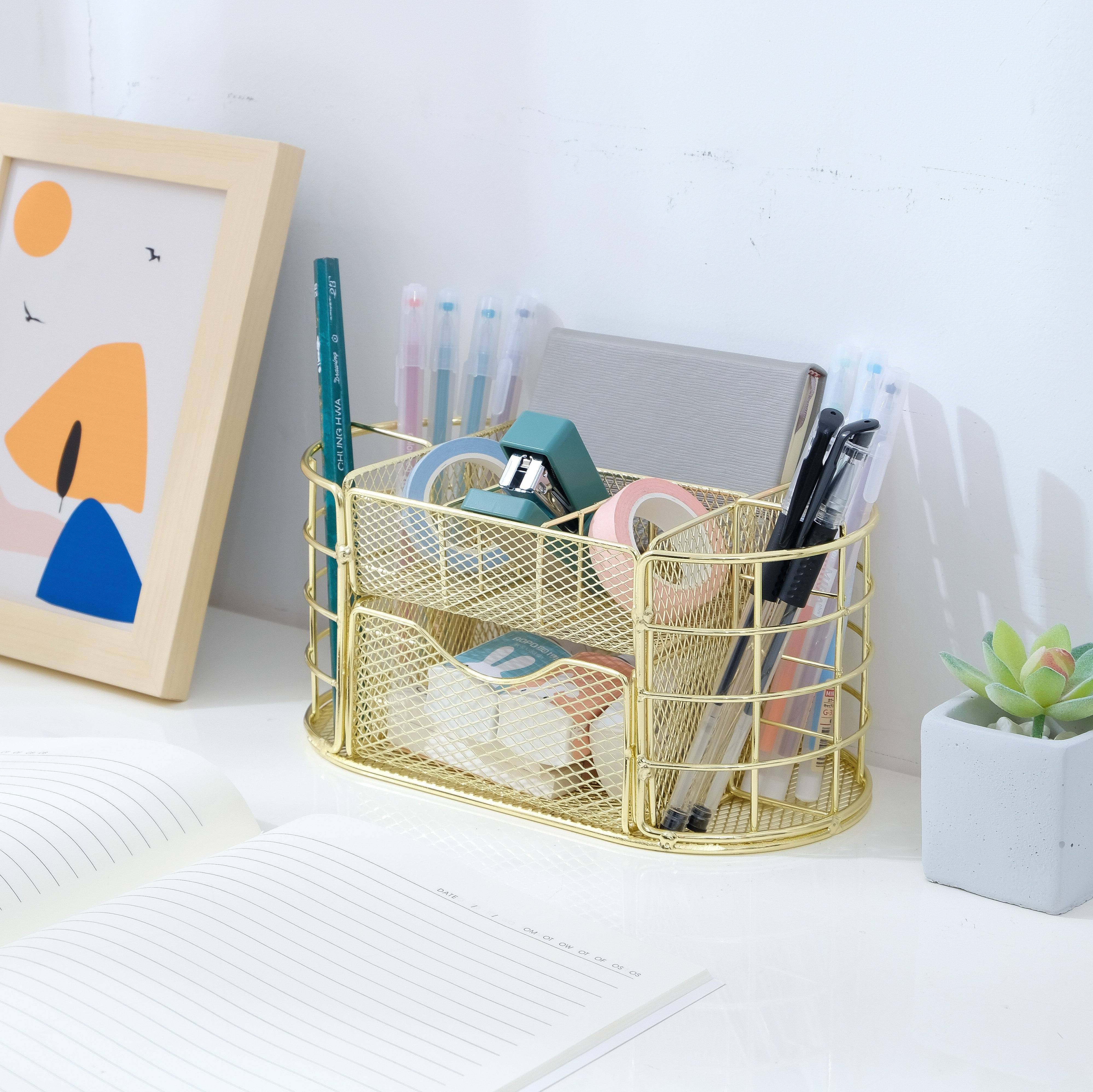 Ovate Pen Stand