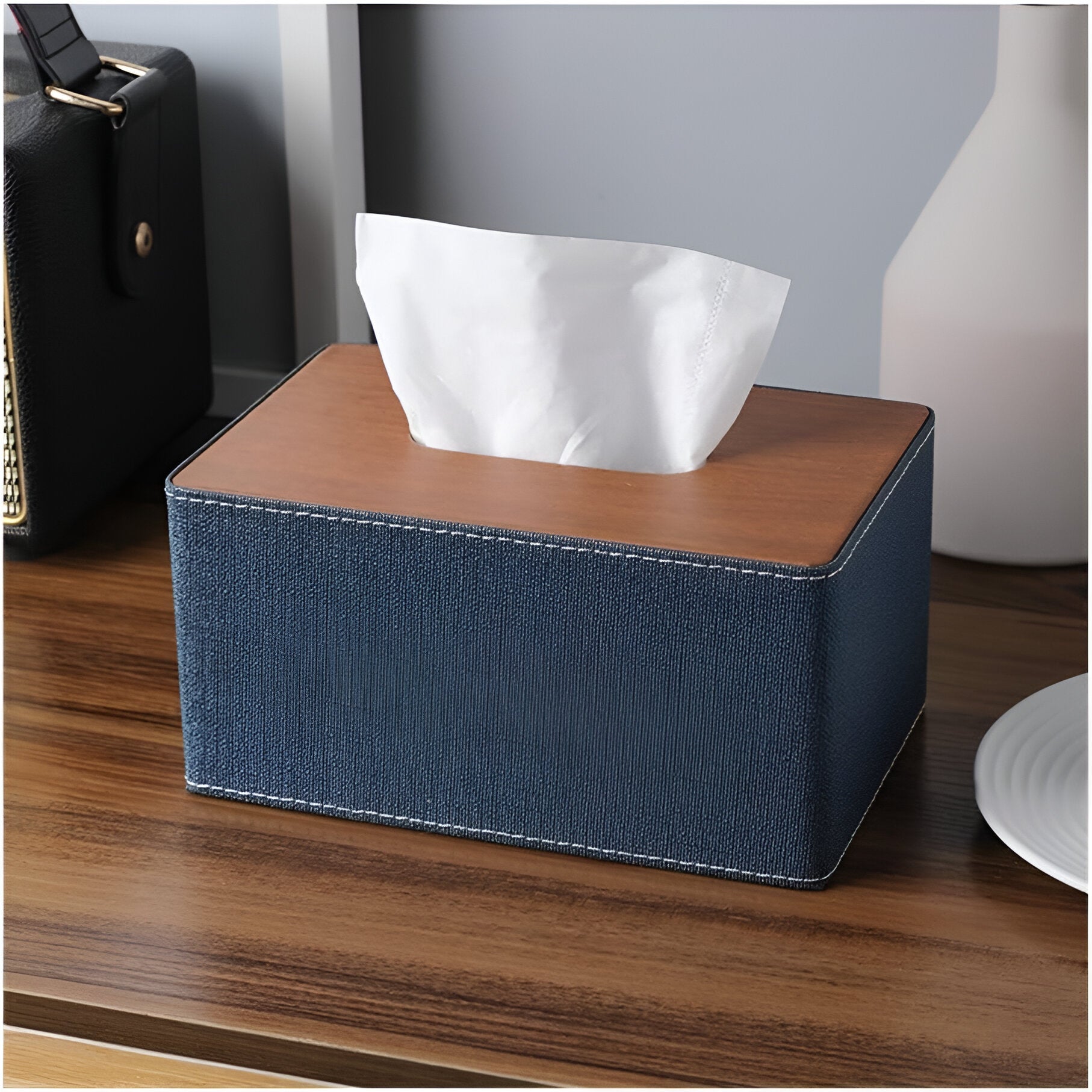 Lush Tissue Holder - Small